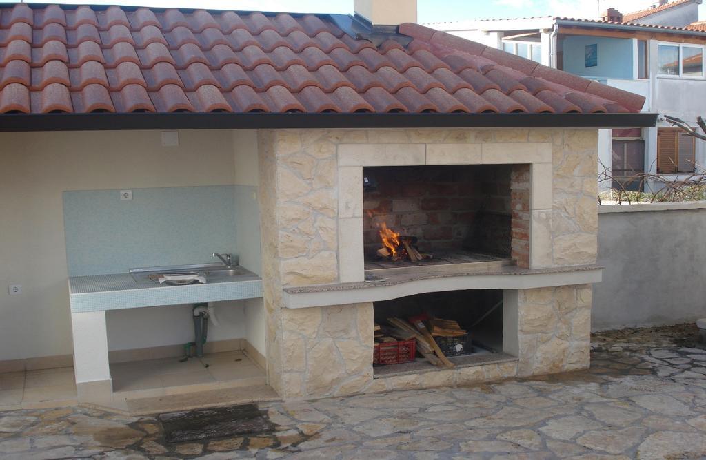 Apartments Lola Biograd Na Moru Exterior foto