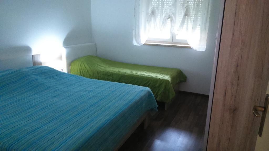 Apartments Lola Biograd Na Moru Habitación foto