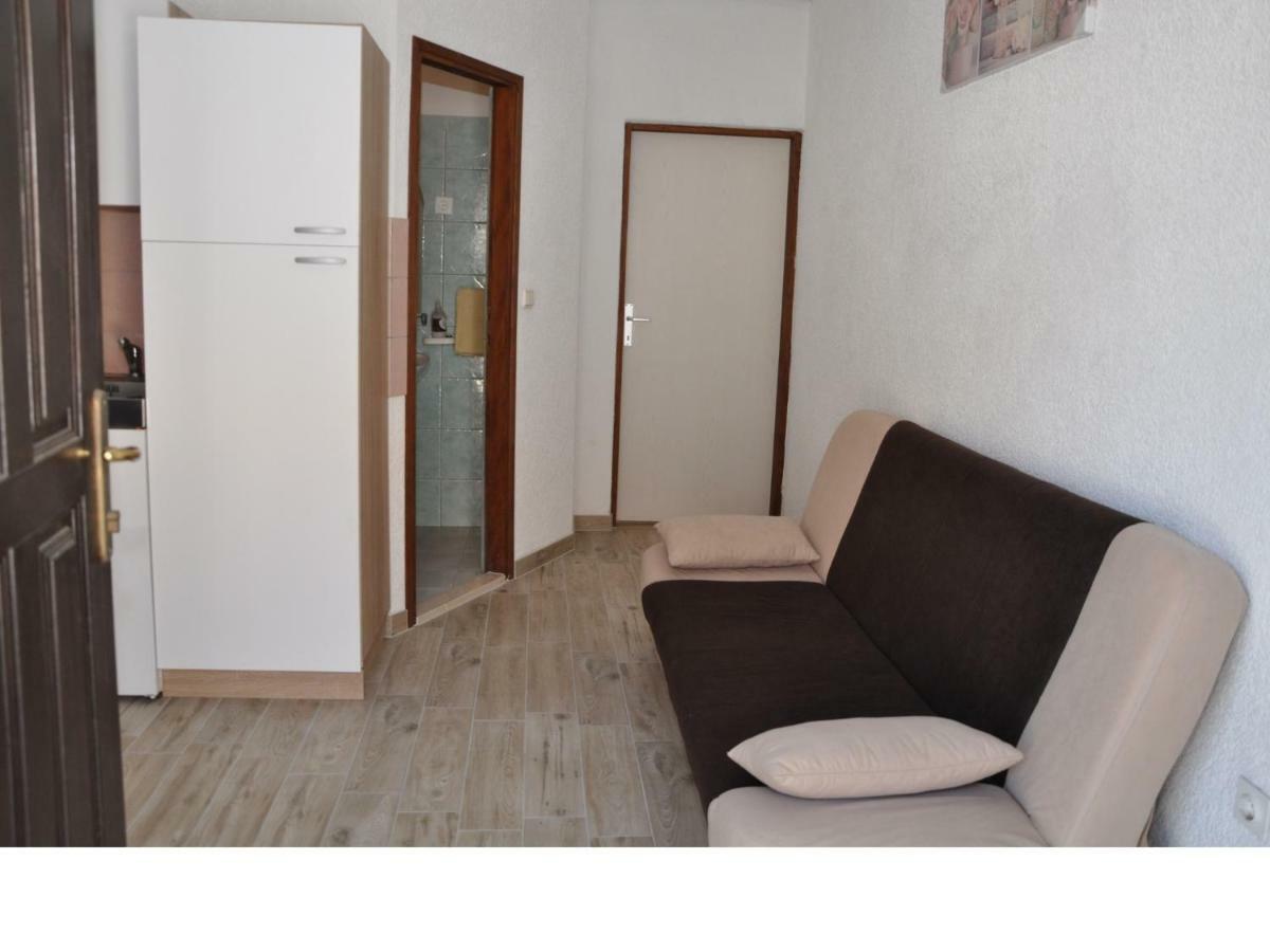 Apartments Lola Biograd Na Moru Exterior foto